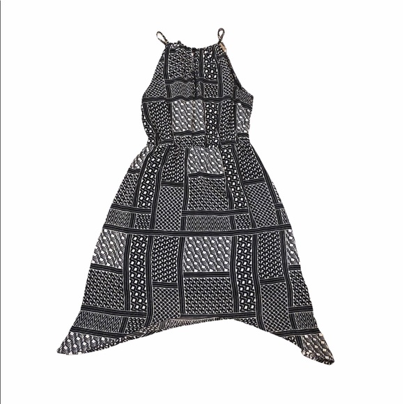 Women’s Abstract Print Dress - Picture 2 of 8